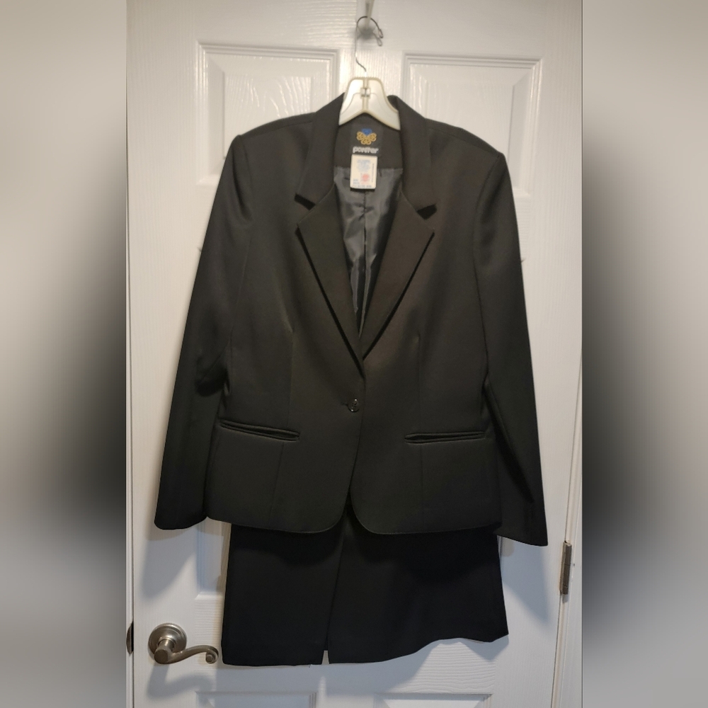 Black Women's Skirt Suit Jacket and Skirt - Professional Workwear